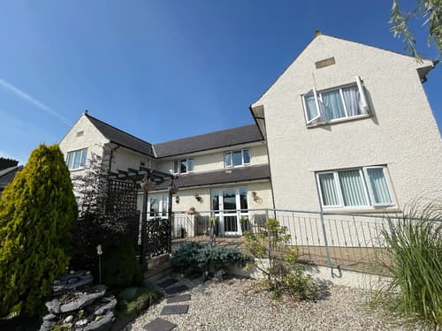 Bojangles Guest House, Property entrance