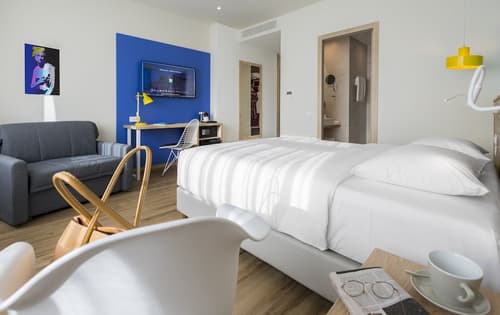 ibis Styles Athens Routes, Room
