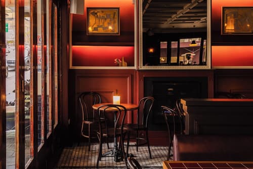 The Strand Hotel, Restaurant