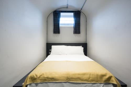 CoDE Pod  – The CoURT - Edinburgh, Room