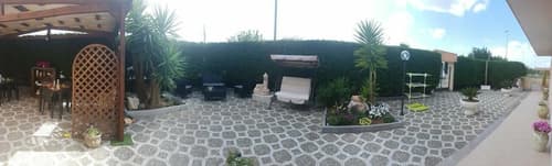 B&b L'Oasi del Sole, Courtyard