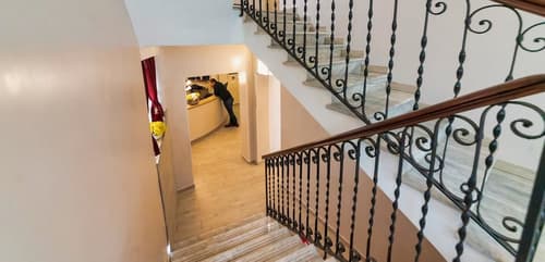 Hotel Balilla, Interior entrance