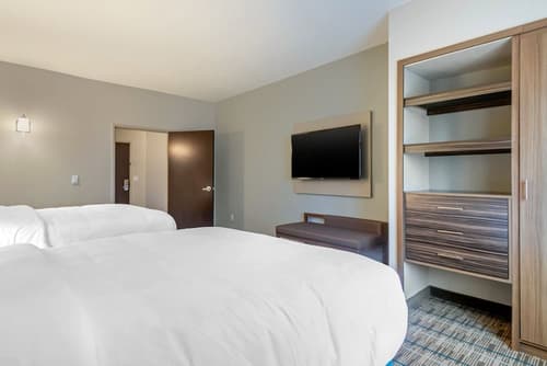 MainStay Suites Bricktown - near Medical Center, Room