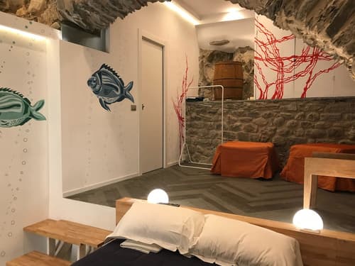 Arpaiu - Odeyo Sas, Room