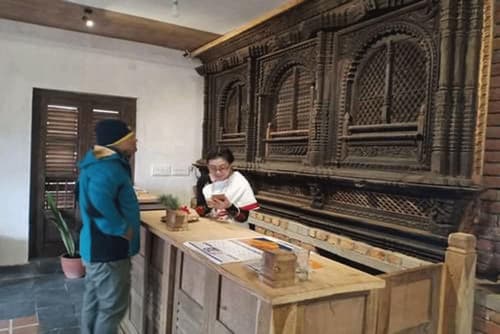 Hotel Durbar Himalaya, Reception