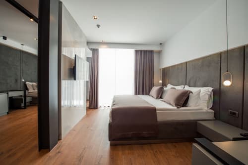 Hotel Seraphine Plaza, Room