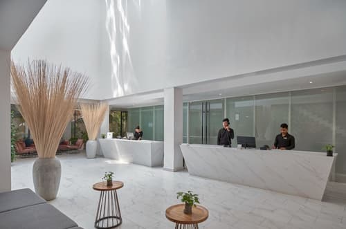 Baitong Hotel & Resort, Reception