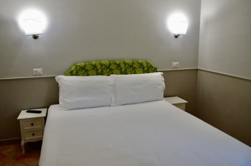 Sourire Hotel, Room