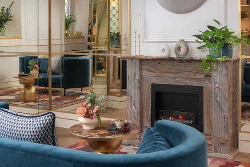 NH Collection Roma Fori Imperiali, Lobby