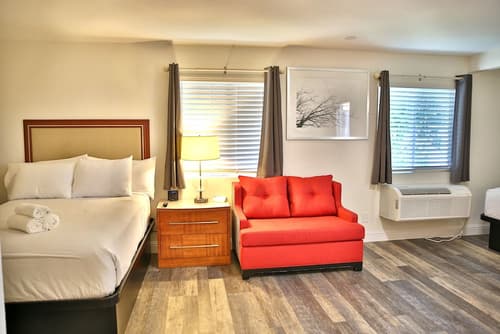 Travelodge by Wyndham Crescent City, Room