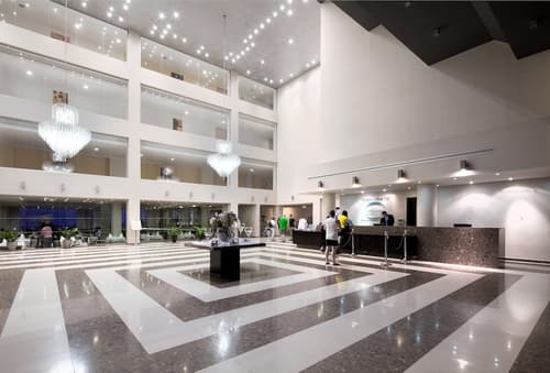 Blue Lagoon Kosher Hotel, Reception