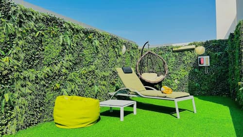 Hampton by Hilton Dubai Al Barsha, Exterior