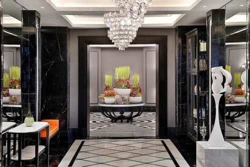 The St. Regis Amman, Interior entrance