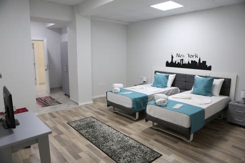 Hotel New York Kamez, Room