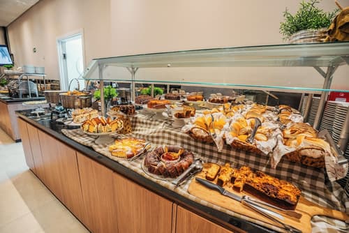 Laghetto Estação, Breakfast buffet