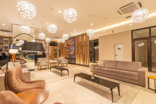 Laghetto Estação, Reception