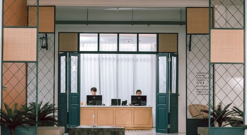 Sooknirund Hotel, Reception