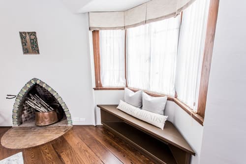 Hummingbird Estate Wine & Suites, Room