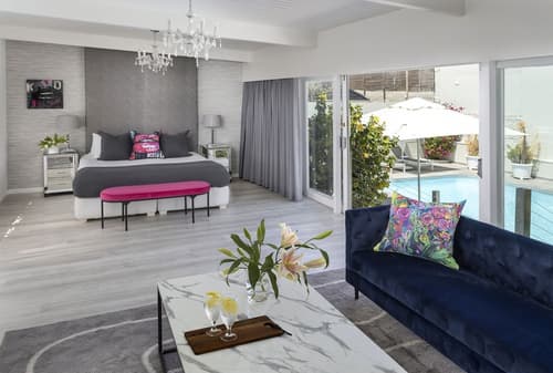 The Clarendon - Fresnaye, Room