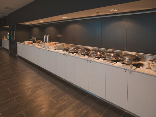 Travelodge Hotel Melbourne Docklands, Restaurant