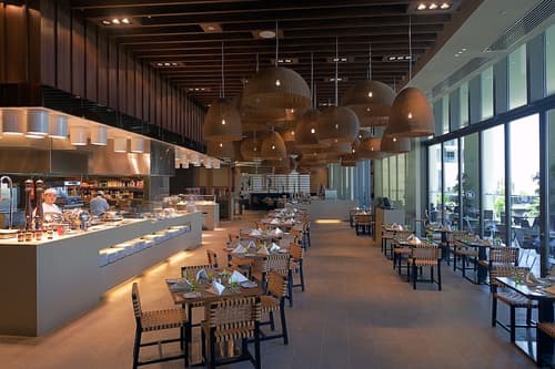 Crowne Plaza Abu Dhabi Yas Island by IHG, Dining