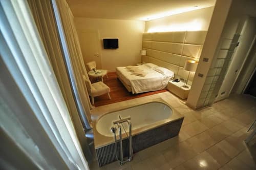 Hotel Pisa Tower Plaza, Room