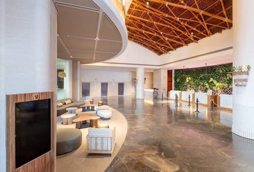 Centara Grand Mirage Beach Resort Pattaya, Reception