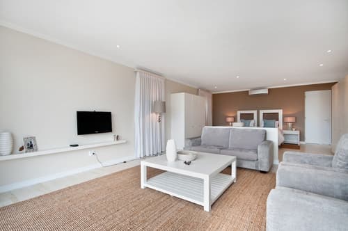 The Robberg Beach Lodge, 