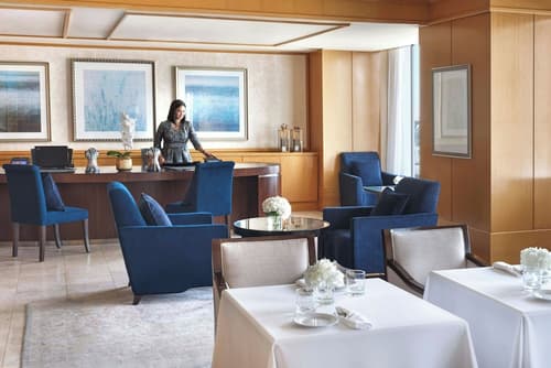 The Ritz-Carlton, Dubai International Financial Centre, Reception