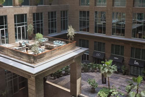 The Ritz-Carlton, Dubai International Financial Centre, Lobby