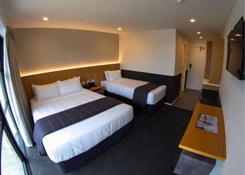 The Godley Hotel, Room