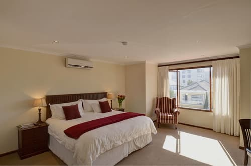 Sundown Manor Guest House, Room