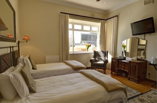 Sundown Manor Guest House, Room