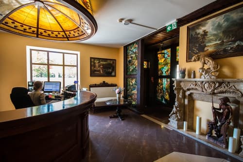 Hotel Gaja, Reception