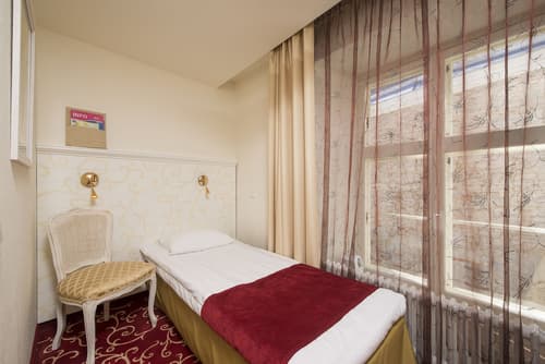 Meriton Old Town Garden Hotel, Room