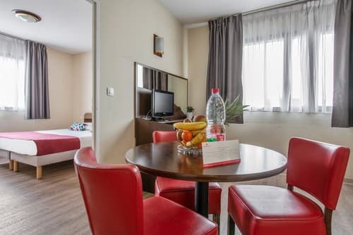 Appart'City Classic Nimes, Room