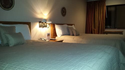 The Noor Hotel, Room