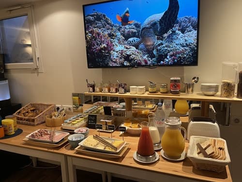 Hôtel Le Relais Saint Jacques, Breakfast buffet