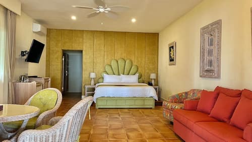 Coco Grove Beach Resort, Room