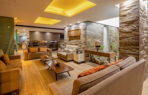 Sonesta Hotel Cusco, Lobby sitting area