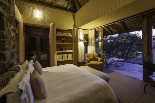 Ekuthuleni Lodge, Room