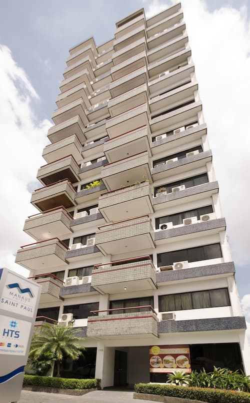 Hotel Saint Paul, Front of property