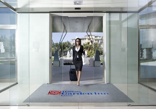 Hilton Garden Inn Lecce, Interior entrance