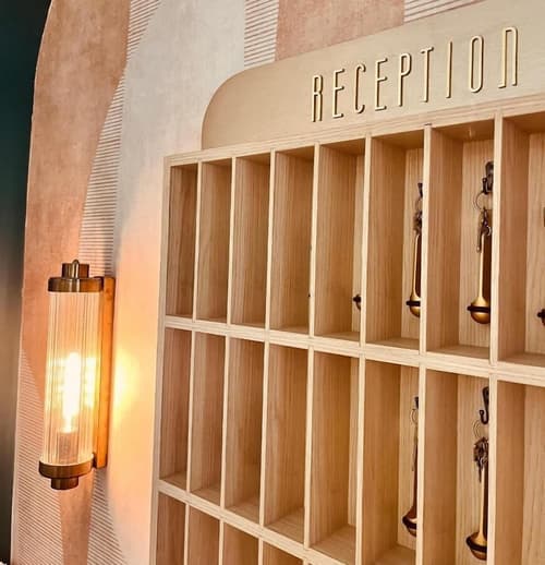 Hotel de Londres, Reception