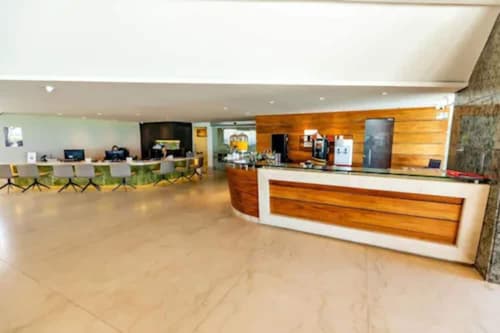 Ocean Palace All Inclusive Premium, Reception