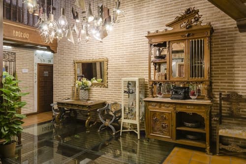 YIT Puerta Bisagra, Lobby