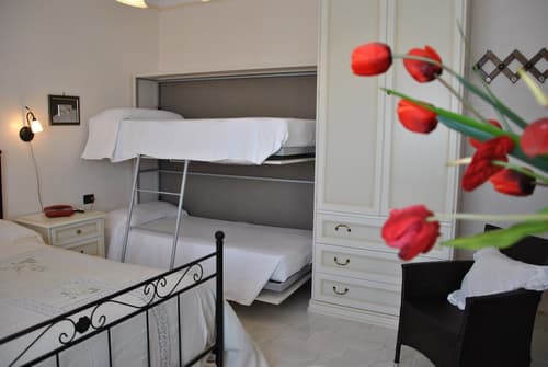 Hotel Mediterraneo, Room