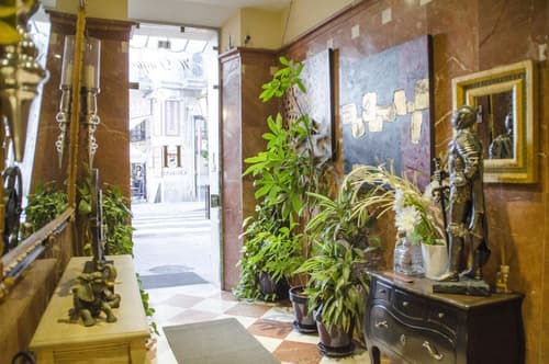 Hotel Duquesa, Lobby