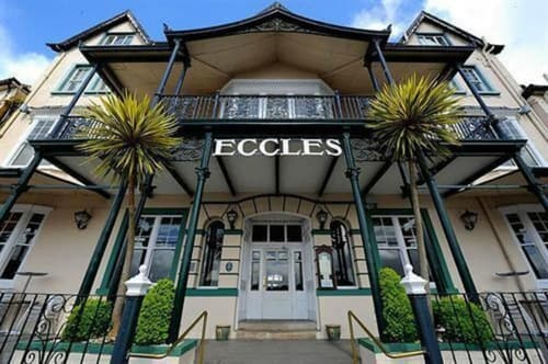 Eccles Hotel Glengarriff, Exterior