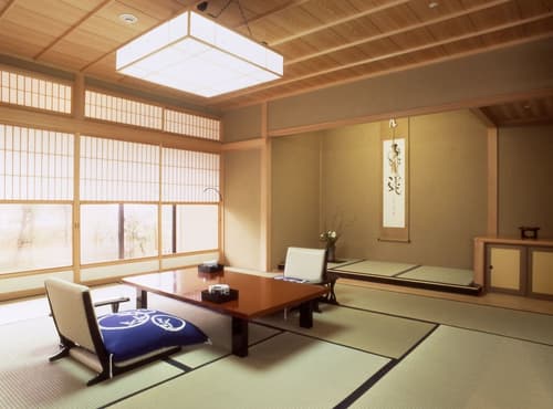 Kinjohro Kanazawa, Room